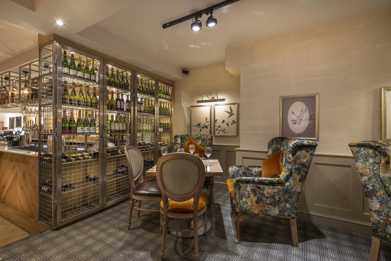 The Three Swans Hotel, Hungerford, Berkshire المظهر الخارجي الصورة